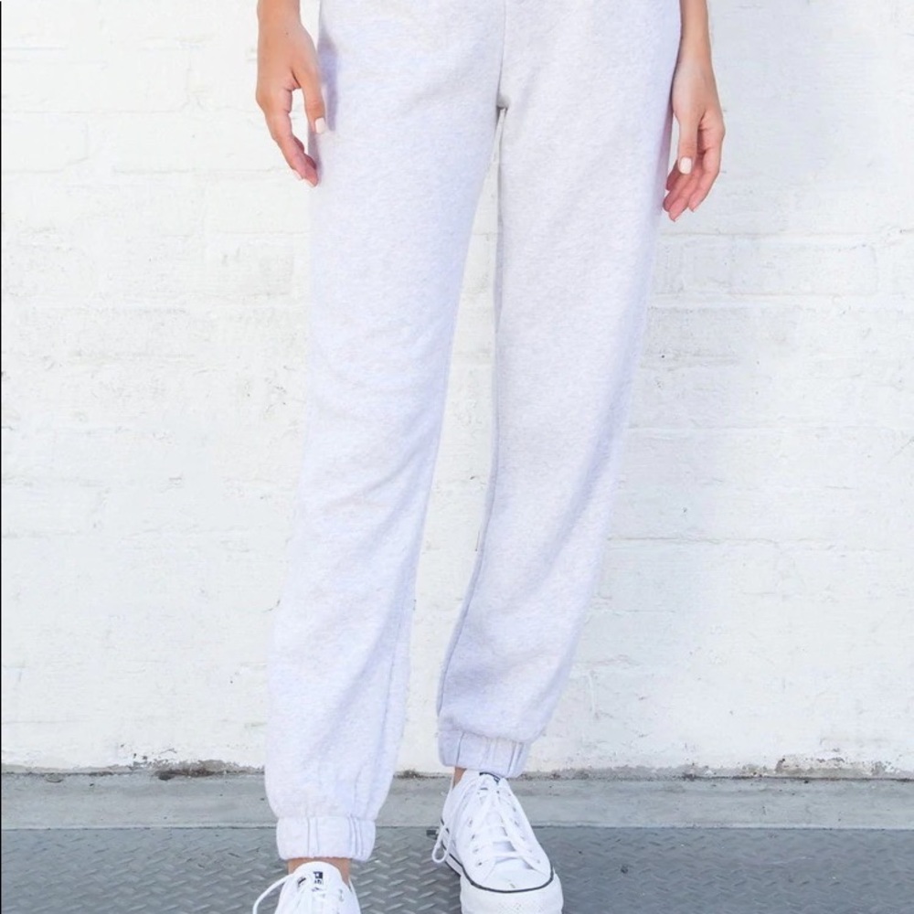 BRANDY MELVILLE ROSA JOGGER/SWEATPANT LIGHT GRAY